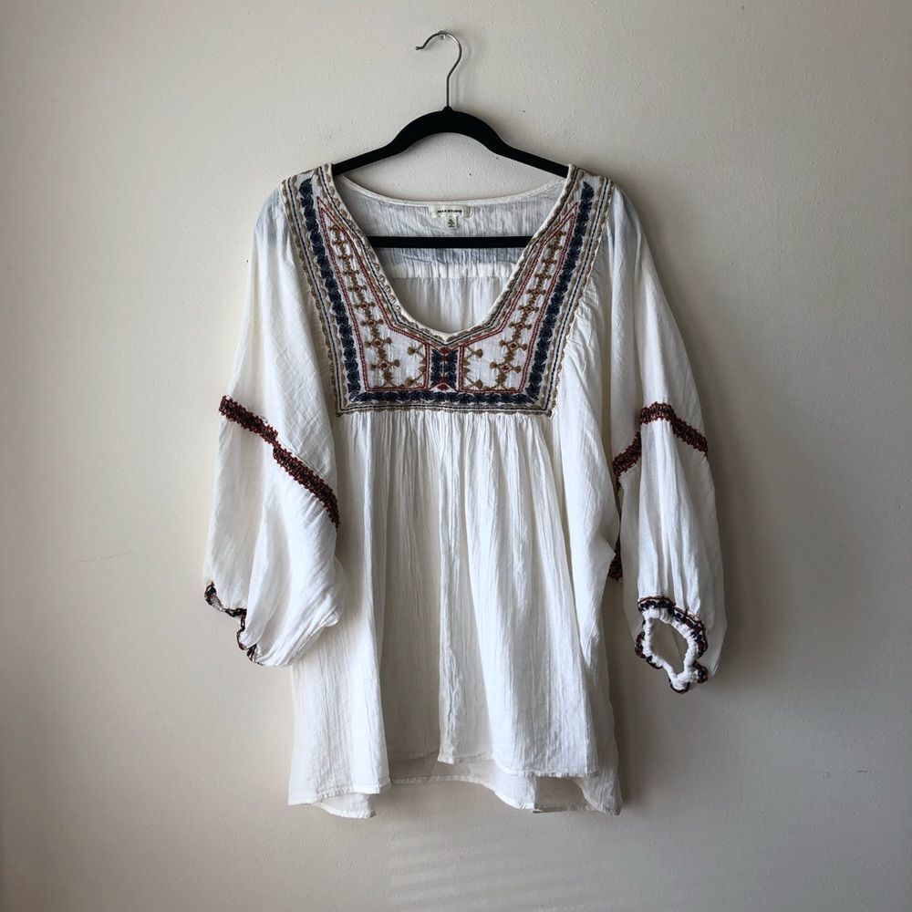 Max Studio Cream Embroidered Peasant Blouse - Picture 2 of 8